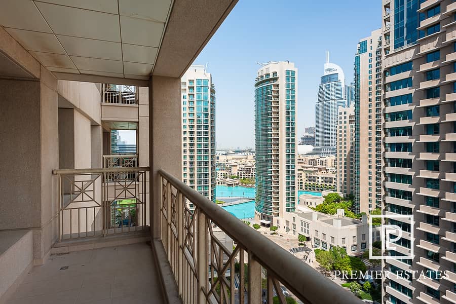 12 Boulevard and Pool View |  1 Bedroom  Apartment