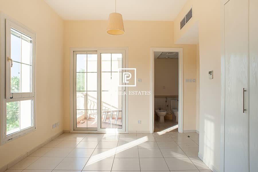 4 Type 4M |2 Bedroom plus Study | Well maintained
