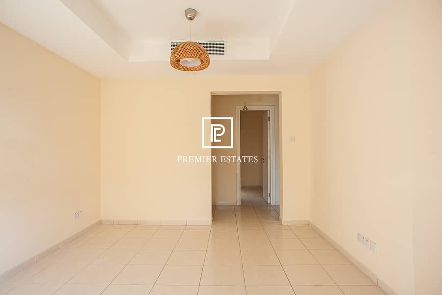 5 Type 4M |2 Bedroom plus Study | Well maintained