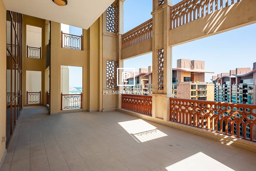 4 EXCLUSIVE PENTHOUSE|BRIGHT|BEAUTIFUL SEA VIEW|TWO FLOORS