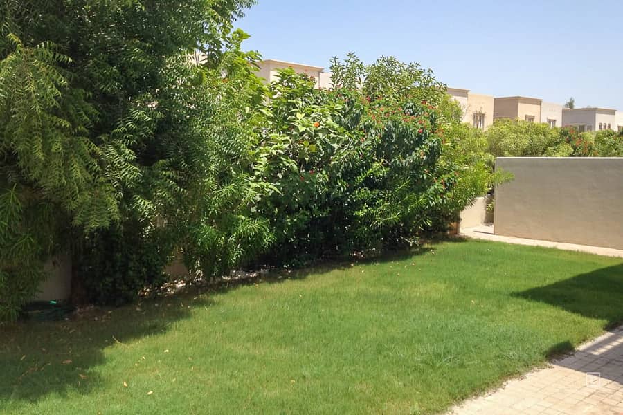 10 Upgraded 3E Corner Unit With Private Pool | 3 Bed