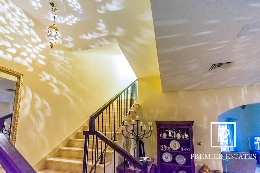 6 Exclusive A1 | Well Maintained | 5 Bedroom with Pool