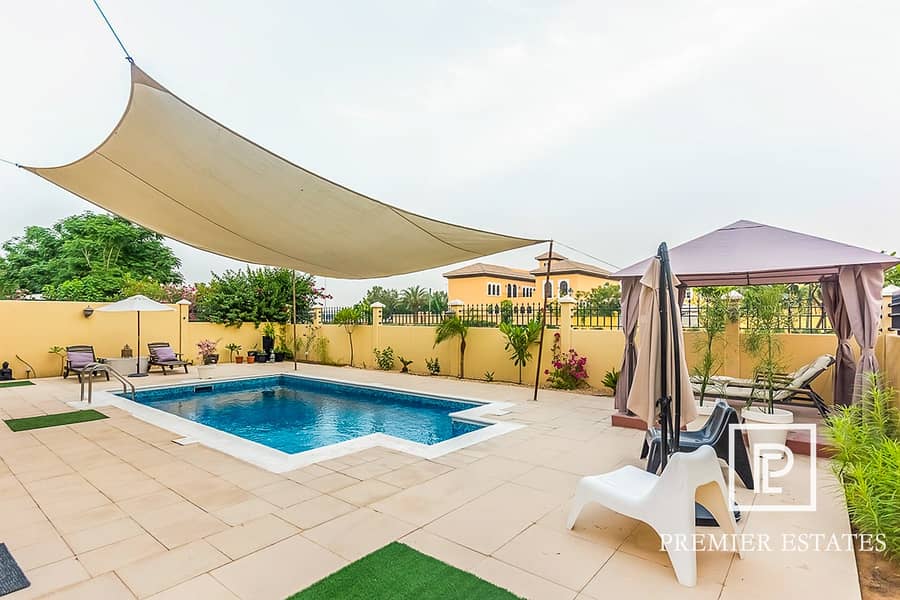 8 Exclusive A1 | Well Maintained | 5 Bedroom with Pool