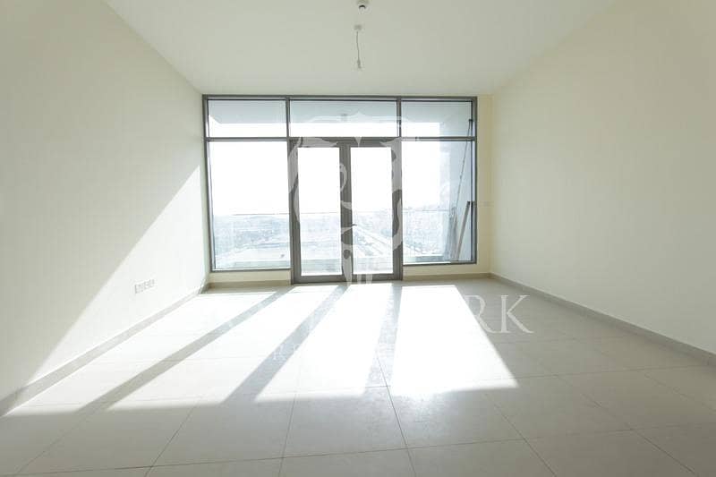 2 Bright and Spacious | High Floor | Well Maintained