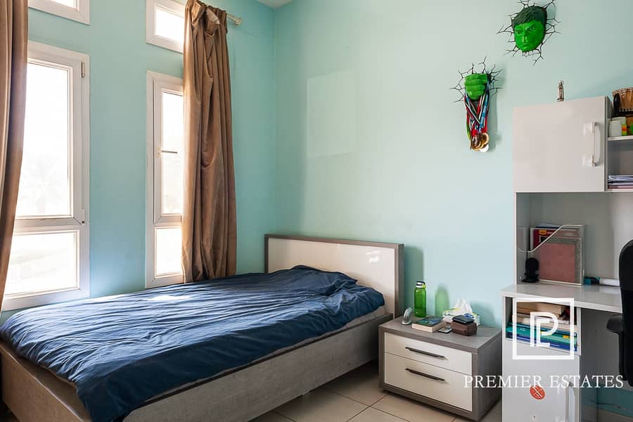 6 Spacious 3 bed villa II Maid's and study room
