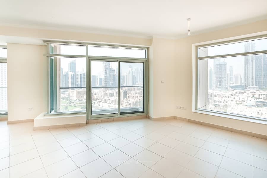 2 Bright 2 Bedroom Apartment with spectacular views