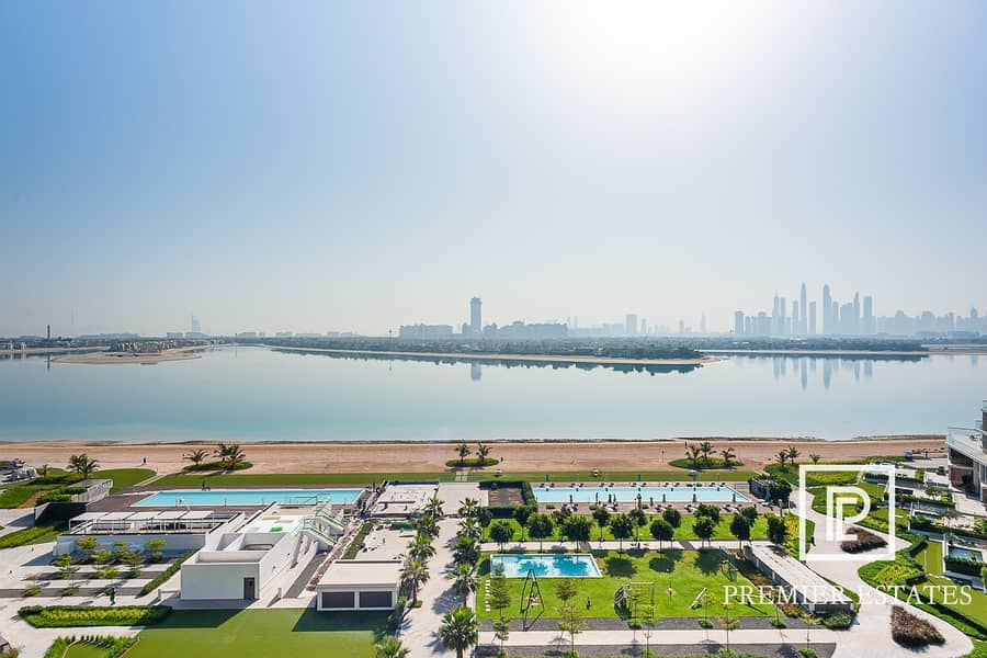 11 Luxurious Penthouse on the Palm with spectacular View