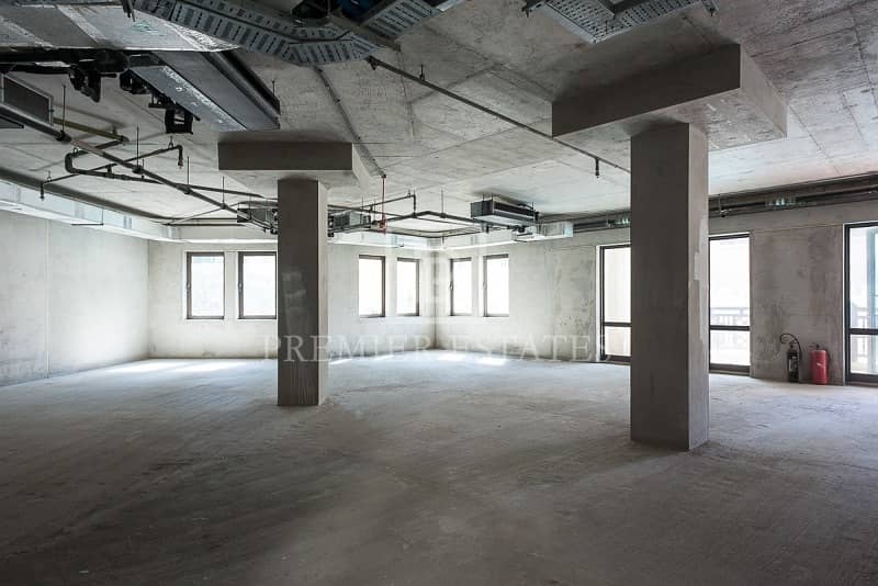 3 Huge Office in Old Town with Lake views|7 parkings