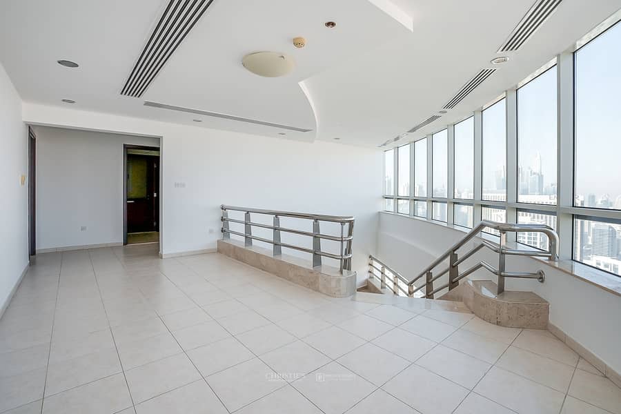 5 Spacious 4BR Duplex |  Stunning Marina & JLT view