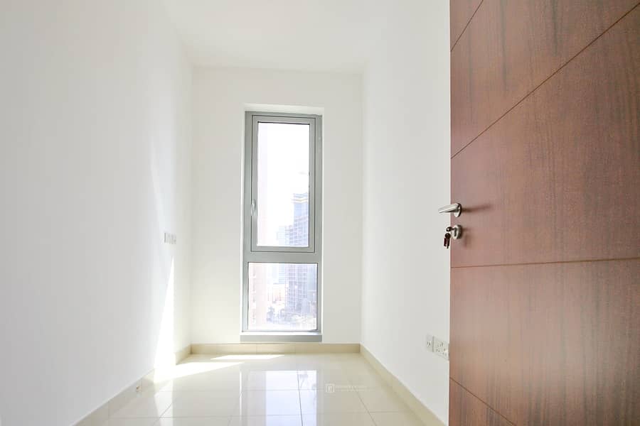 9 Superb 1 Bedroom Plus Small Room | Ideal Location