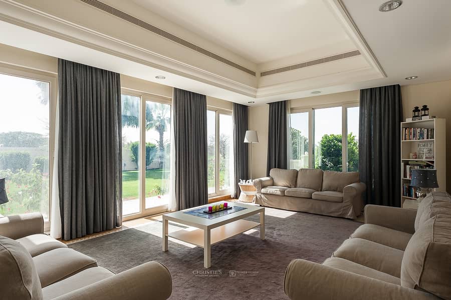 2 Amazing Golf Views  |  6 Bed Villa  |  Superb Garden