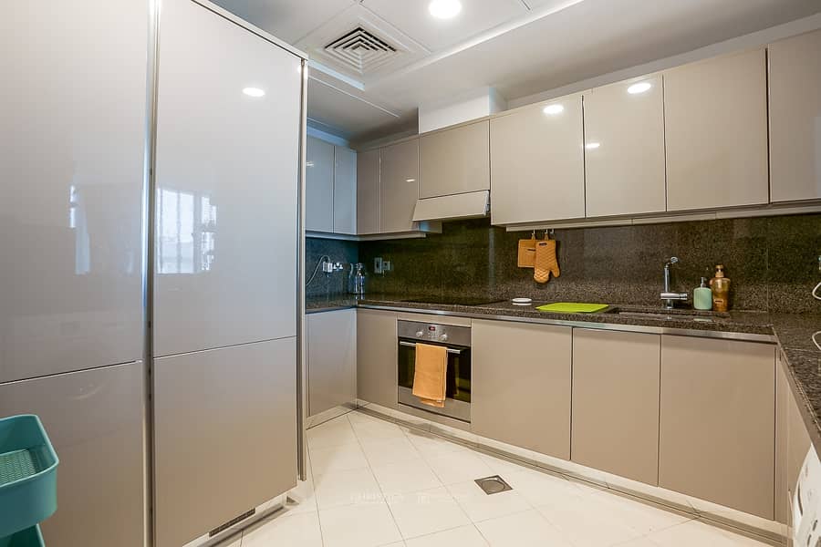 9 Marina View | Stylishly Furnished Apt |2 Bedroom