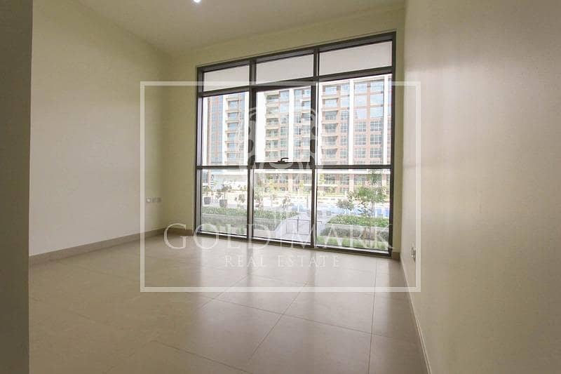 15 Exclusive Corner Unit | Pool and Park View | Large