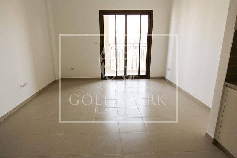 4 Open View of Townhouses | Fitting Room | Call Now