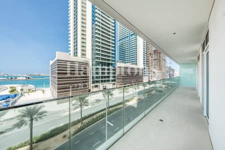 2 Bedroom Flat for Rent in Dubai Harbour, Dubai - Low Floor | Partial Sea View | Beach Access