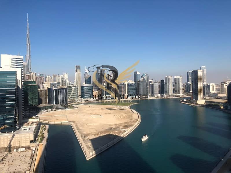 High Floor 1 Bedroom Apartment with Burj Khalifa and Canal View
