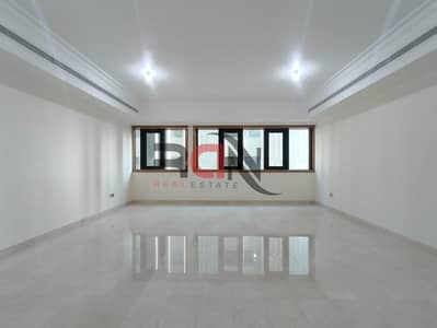 2 Cпальни Апартамент в аренду в улица Аэропорта, Абу-Даби - Квартира в улица Аэропорта, 2 cпальни, 78000 AED - 8323592