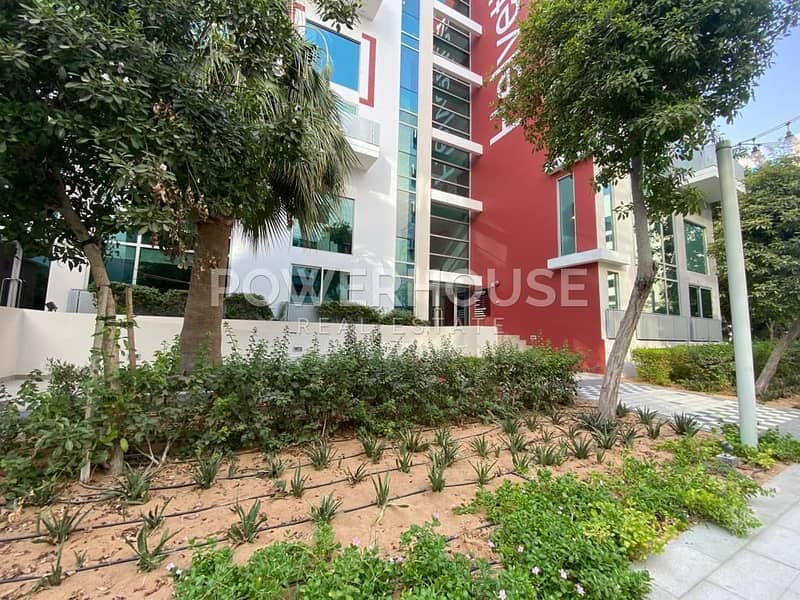 Fitted | Modern Duplex | Free Zone License Fitted | Modern Duplex | Free Zone License