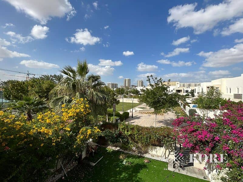 POOL AND PARK VIEW | AVAILABLE END OF MAY POOL AND PARK VIEW | AVAILABLE END OF MAY