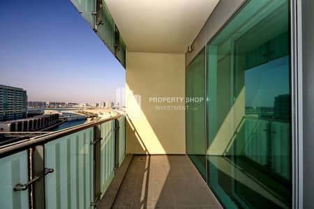 1 Спальня Апартамент Продажа в Аль Раха Бич, Абу-Даби - 2-br-apartment-abu-dhabi-al-raha-beach-al-muneera-al-nada-balcony. JPG