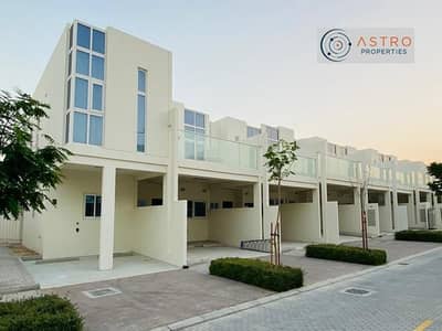 3 Bedroom Villa for Sale in DAMAC Hills 2 (Akoya by DAMAC), Dubai - Rented | Corner Unit | Furnished | 3BR+Maids