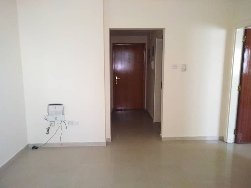 Luxury offer one b h k in very cheap price in Al Mahatah rent 22 k