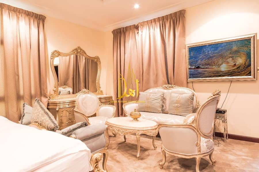 9 SEASIDE VILLA WITH PRIVATE POOL | PALM JUMEIRAH