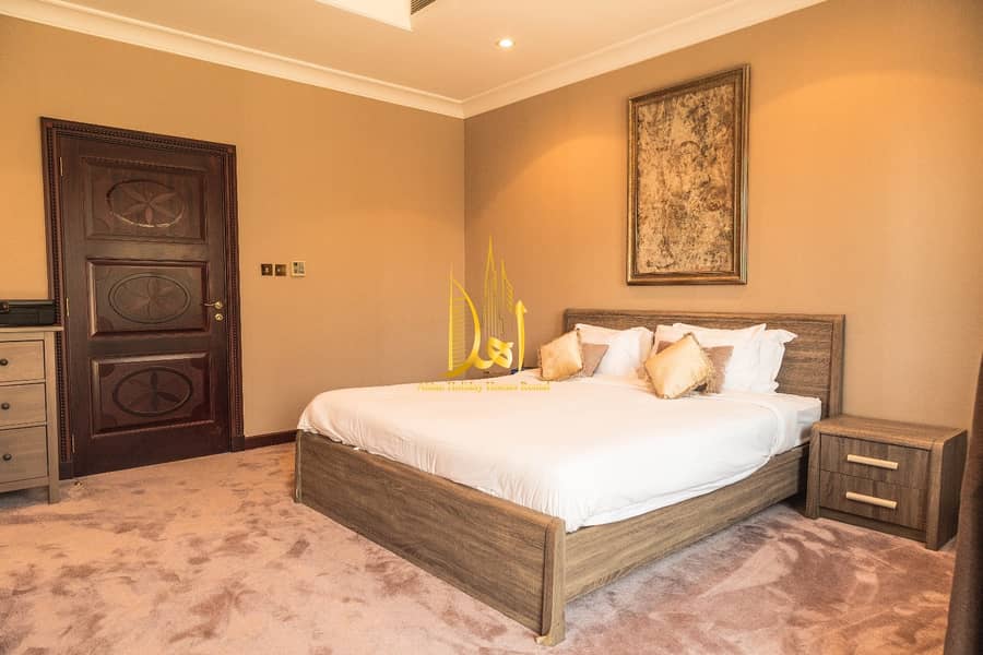 21 SEASIDE VILLA WITH PRIVATE POOL | PALM JUMEIRAH