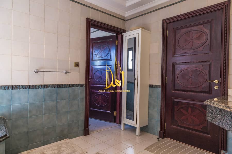 37 SEASIDE VILLA WITH PRIVATE POOL | PALM JUMEIRAH