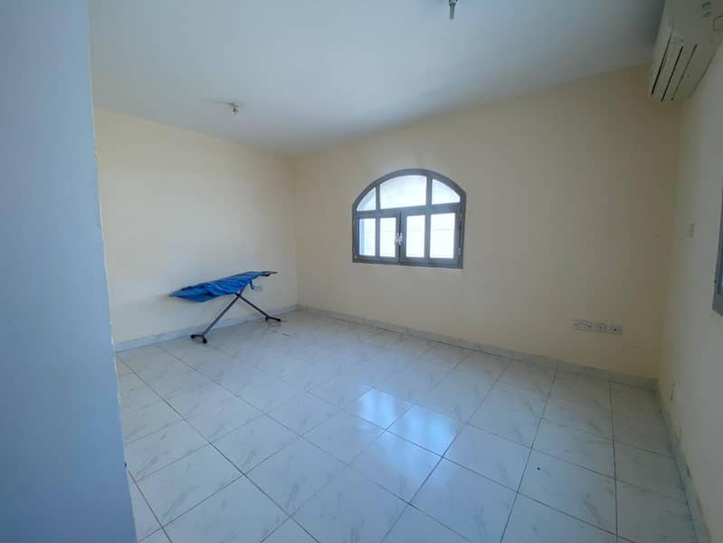 5 Bed Room Compound Villa Available In MBZ 5 Bed Room Compound Villa Available In MBZ