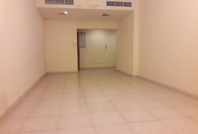 Spacious Flat (1600sq.ft) close to NMC Hospital _ RTA BUS ( 2BR Rent Only 45k in 4 Cheques ) Call