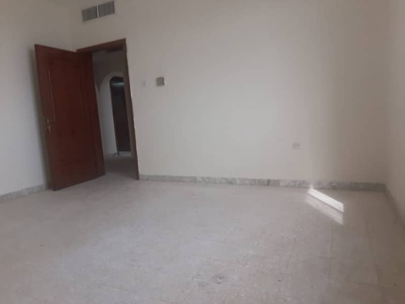 HUGE 2 Bedrooms 2 Bathrooms Al Falah street near Parco ,In 60k 4 payments.