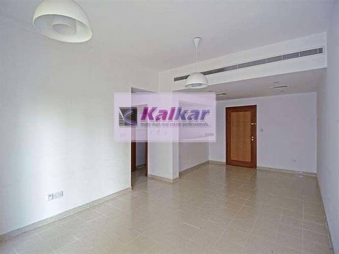 Al Jaz - Vacant - Three Bedroom apartment for  Rent - AED.130