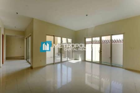 4 Bedroom Townhouse for Sale in Al Raha Gardens, Abu Dhabi - 4BR+M Townhouse | Owner Occupied | Prime Location