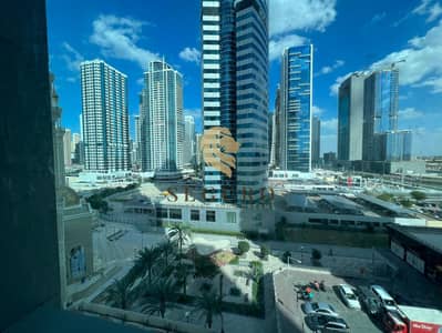 Stunning Apartment with Lake Point View JLT