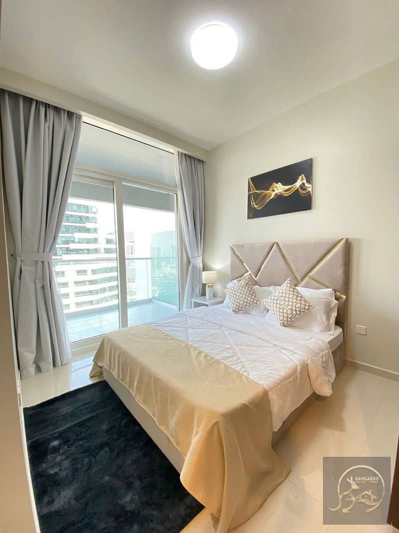 Amazing Fully Furnished 1 bedroom in Business bay with Canal View!