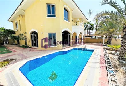 5 Bedroom Villa for Rent in Palm Jumeirah, Dubai - Luxurious 5BR Villa | High Number | Beachfront