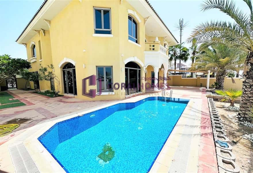 Luxurious 5BR Villa | High Number | Beachfront