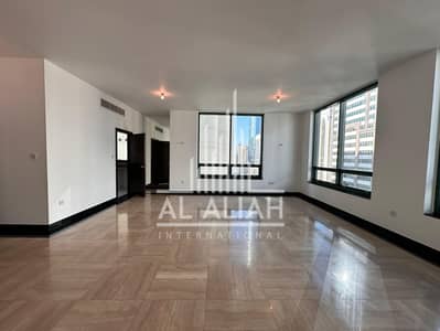 3 Bedroom Apartment for Rent in Hamdan Street, Abu Dhabi - IMG-20231221-WA0057. jpg