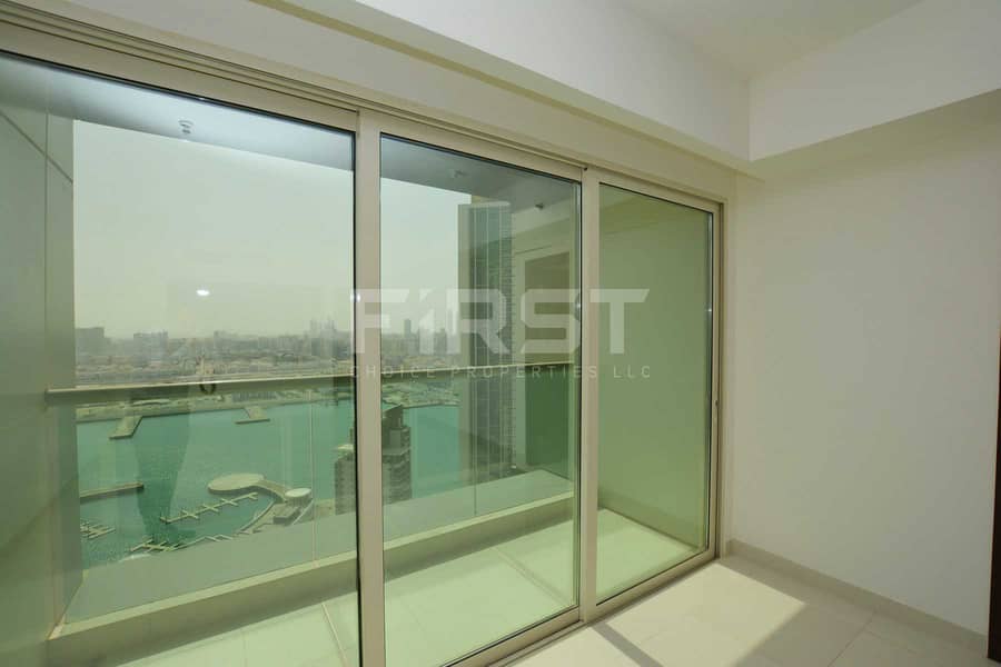 21 Internal Photo of 1 Bedroom Apartment in Al Maha Tower Marina Square Al Reem Island Abu Dhabi UAE (11). jpg