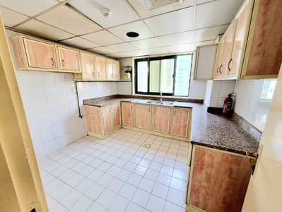 3 Bedroom Apartment for Rent in Al Qasimia, Sharjah - BIG OFFER // HUGE 3 BEDROOM HALL WITH MAID ROOM + 2 ATTACHED BATH ROOM + SEPRATE HALL ONLY 44K IN 6 CHQS IN AL QASIMiA