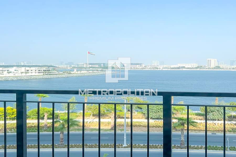 Seaside Sophistication | Exquisite 2BR | Sea View