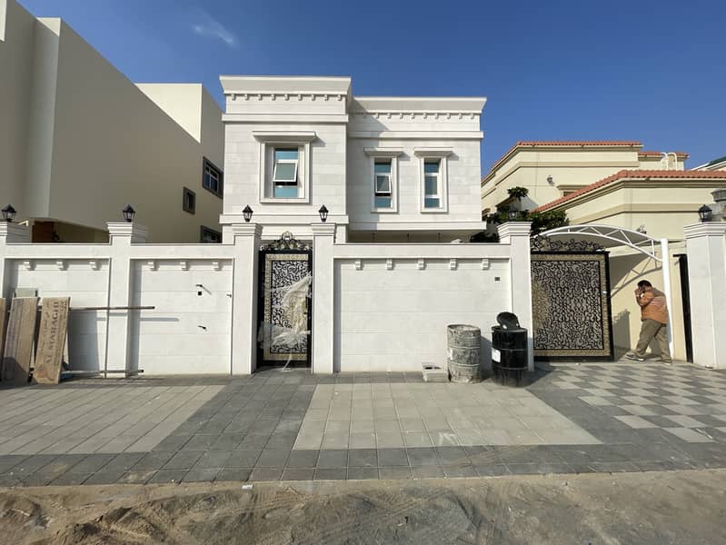 Villa for rent in Al Helio, opposite the mosque, very excellent location