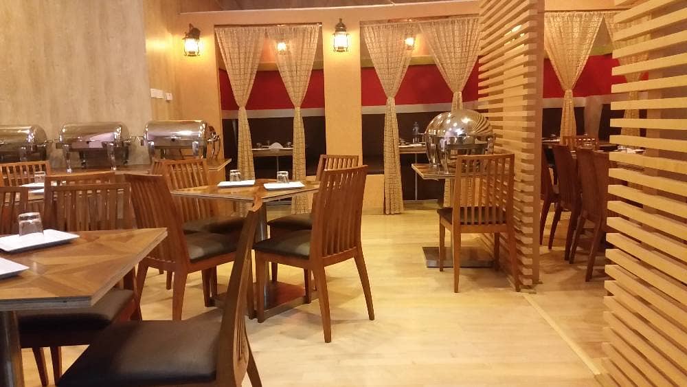 Running Restaurnat for AED 39,000/-Monthly Lease, Big Shop 2000 Sq.Feet With Party/Family Hall