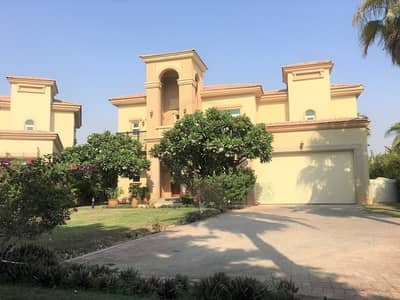 Well Maintained 4 Bed Villa Well Maintained 4 Bed Villa