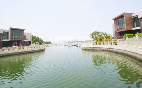 5 Bedroom Villa for Rent in Al Maqtaa, Abu Dhabi - Luxurious Waterfront Villa with Private Pool 5 Bedroom Villa for Rent in Al Maqtaa, Abu Dhabi - Luxurious Waterfront Villa with Private Pool