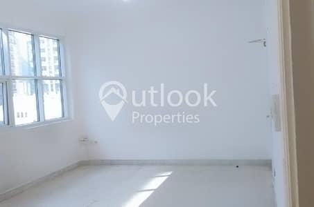 HUGE!! 3BHK+3 BATHS in TOURIST CLUB 65K! HUGE!! 3BHK+3 BATHS in TOURIST CLUB 65K!