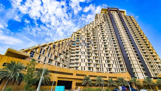 3 Bedroom Flat for Rent in Al Reem Island, Abu Dhabi - Luxury Modified | Hot Deal | Balcony + Maids