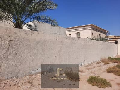 For sale a land in the Yash area with a house built on it very close to Mohammed bin Zayed Street