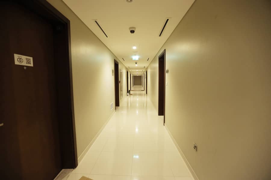 24 9V2A6615. JPG